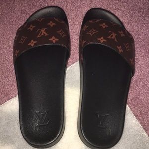 Men’s Louis Vuitton slides